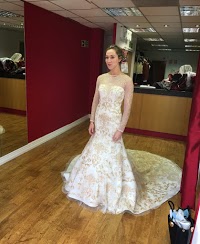 H and N Wedding Dress Boutique 1090851 Image 5
